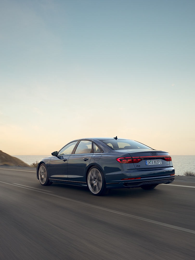 Dynamic rear view Audi A8 TFSI e